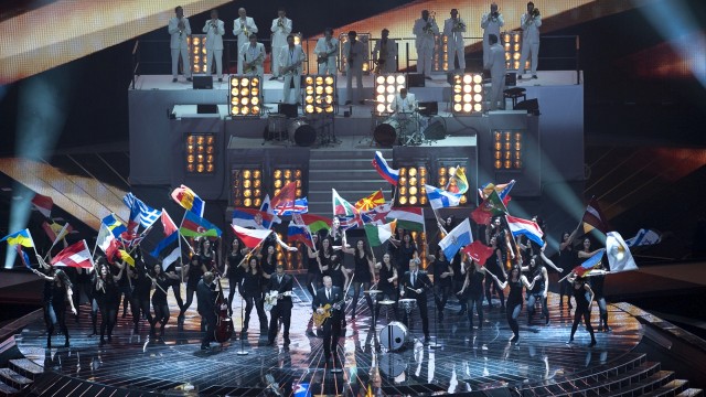 Rosja nie zbojkotuje konkursu piosenki Eurowizji. Do Kijowa pojedzie Julia Samojłowa, która zaprezentuje piosenkę Flame Is Burning. Do ostatniej chwili nie było wiadomo, czy Federacja Rosyjska wystawi swojego przedstawiciela.