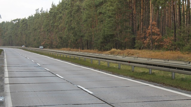 Od 35 do 55 mln złotych może kosztować gruntowny remont odcinka autostrady A6, między zjazdem na Szczecin Dąbie, a węzłem Rzęśnica.