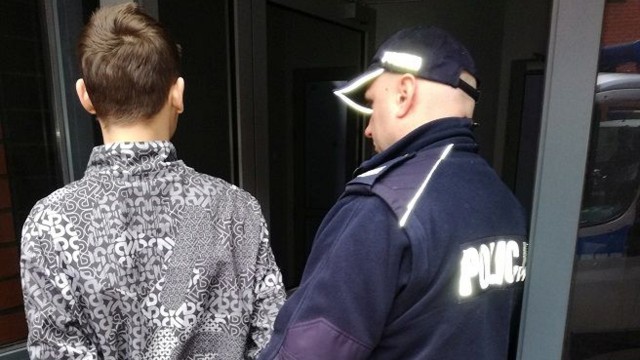Podejrzanych o napad na placówkę kredytową zatrzymała stargardzka policja. Dwóch mężczyzn trafiło już do aresztu.