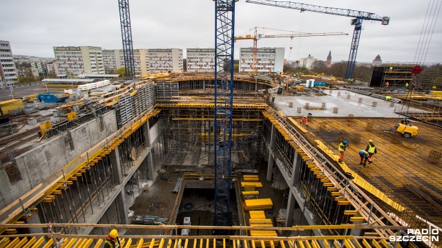 Ogromna kopuła nakryje atrium nowej części Centrum Handlowego Galaxy w Szczecinie. Znajdzie się tam 50 nowych sklepów.