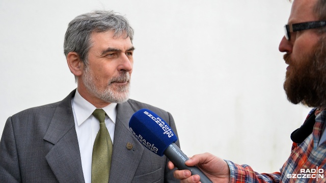 Prokuratura Rejonowa w Stargardzie wszczęła śledztwo w sprawie podejrzenia przekroczenia uprawnień przez byłego wójta Kobylanki.