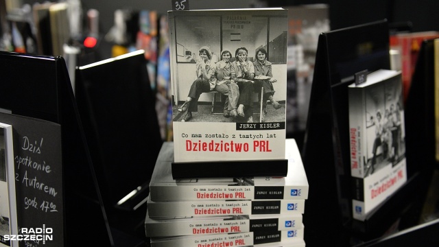 Czy dalej mentalnie dziedzictwo Polski Ludowej jest w naszym społeczeństwie obecne Na ten temat dyskutowano w Centrum Dialogu Przełomy w Szczecinie.