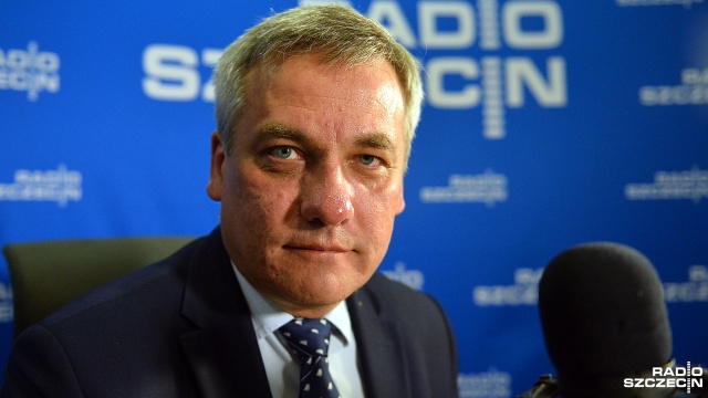 Kierowcy pojadą trasą S6 w Zachodniopomorskiem w 2019 roku. Wiceminister infrastruktury i budownictwa, Jerzy Szmit w Rozmowach pod krawatem potwierdził przyjęty harmonogram prac.