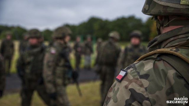 Co szósty ochotnik, który zgłosił się do służby przygotowawczej w 12 Brygadzie Zmechanizowanej w Szczecinie rezygnuje z niej. Jak się jednak okazuje wyjście do cywila nie jest takie proste.