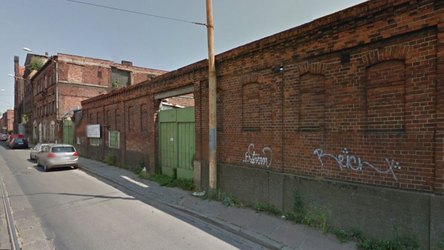 Nad Odrą w Szczecinie powstanie budynek, który będzie siedzibą Urzędu Żeglugi Śródlądowej. Miasto przekazało na ten cel zabudowania przy ul. Kolumba 79. Urząd Żeglugi Śródlądowej zajmuje się bezpieczeństwem żeglugi na Odrze.
