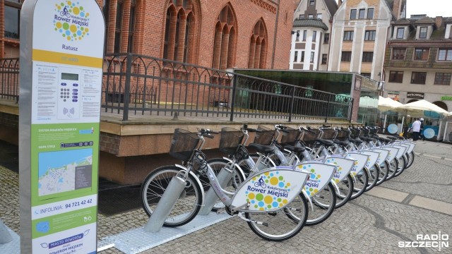 Punktualnie o północy w Kołobrzegu wystartuje system Roweru Miejskiego. Wszystkie stacje zostały już zainstalowane, a rowery wypróbowali miejscy urzędnicy.