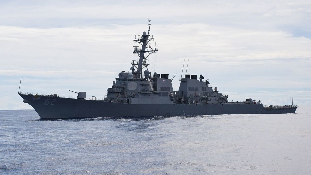 Amerykański niszczyciel USS Fitzgerald zderzył się u południowo-zachodnich wybrzeży Japonii z należącym do Filipin statkiem handlowym - poinformowała marynarka wojenna Stanów Zjednoczonych.