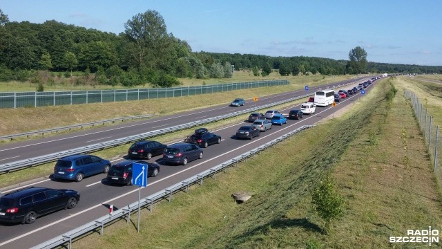 Zaczęły się powroty znad morza, co powoduje utrudnienia na drogach regionu.