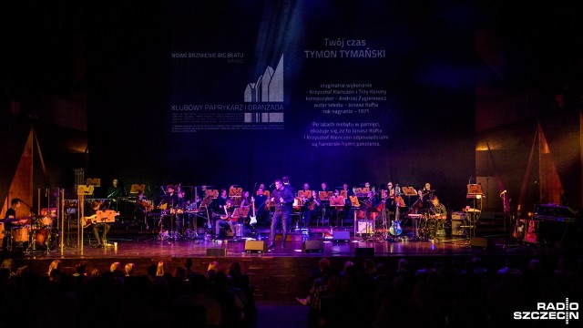 Big beat w nowej odsłonie zabrzmiał w czwartek w Filharmonii, w Szczecinie. To był drugi i ostatni dzień festiwalu zatytułowanego Klubowy Paprykarz i Oranżada z okazji 72. urodzin miasta.