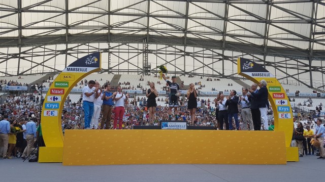 Maciej Bodnar z grupy Bora Hansgrohe wygrał 20. etap kolarskiego wyścigu Tour de France - jazdę indywidualną na czas w Marsylii. Drugie miejsce na tym etapie zajął Michał Kwiatkowski z grupy Sky, który stracił do zwycięzcy zaledwie sekundę i 15 setnych.