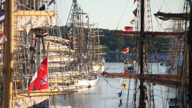Czas pożegnać się z fińskim Turku. Jachty i żaglowce, które biorą udział w regatach The Tall Ships Races wypłyną w niedzielę z tego portu w paradzie jednostek.