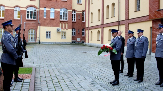 W środę Wojewódzkie Obchody Święta Policji. Będą utrudnienia na ulicach Szczecina. Kłopoty pojawią się również dla pasażerów komunikacji miejskiej.