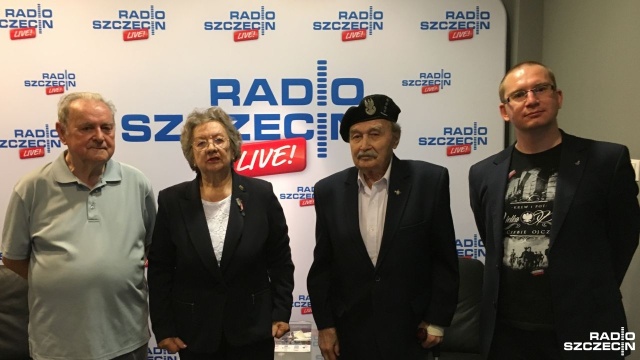 Powstanie Warszawskie poprzedziły strach i przygotowania do działań bojowych - mówili na naszej antenie uczestnicy tego zrywu, którzy mieszkają w Szczecinie. 1 sierpnia mijają 73 lata od wybuchu walk na ulicach stolicy.