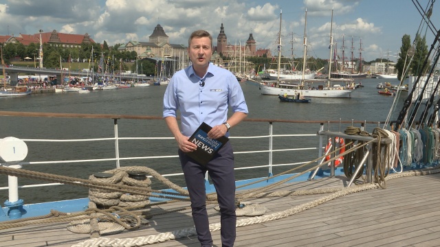 Polskie gwiazdy na scenie TSR Żaglowiec Kapitan Borchardt pod szczecińską banderą Promocja książki Przez morze bez kapci autorstwa dziennikarki Radia Szczecin Katarzyny Wolnik-Sayny Regatowy znaczek pocztowy Morskie rzeźby z piasku i plan dnia na poniedziałek - o tym w RSnews REGATY.