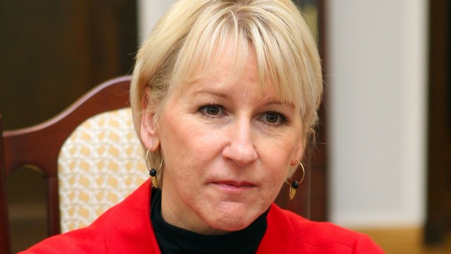 Szwedzka minister spraw zagranicznych Margot Wallstroem wyraziła zaniepokojenie retoryką przywódców Stanów Zjednoczonych i Korei Północnej. Minister powiedziała, że Szwecja może wziąć na siebie rolę mediatora w konflikcie między tymi krajami.