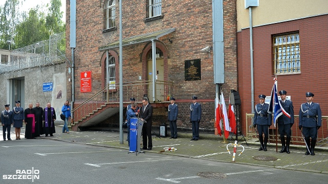 Tu byli mordowani moi towarzysze, żołnierze Armii Krajowej - powiedział podczas uroczystości otwarcia celi śmierci porucznik Ryszard Staszkiewicz, żołnierz AK, więzień stalinowski. Cela została zrekonstruowana w Areszcie Śledczym w Szczecinie.