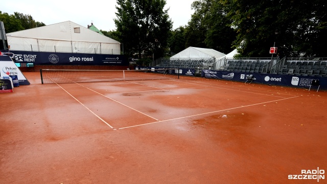 Pogoda krzyżuje plany organizatorom tenisowego turnieju Pekao Szczecin Open.