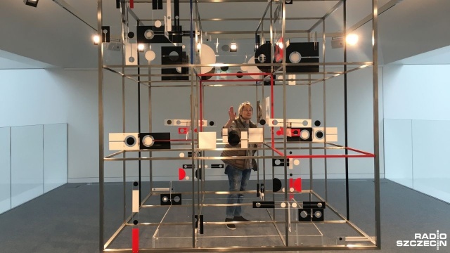 Kilkanaście prac z różnych okresów twórczości Stefana Krygiera, wybitnego przedstawiciela awangardy w polskiej sztuce po II wojnie światowej, można oglądać w Szczecinie. Krygier zajmował się malarstwem, grafiką, tworzył też rzeźby. Prace wystawiono w Galerii Czwarty Poziom Filharmonii im. Mieczysława Karłowicza w Szczecinie, wernisaż rozpoczął się we wtorek o godz 19.