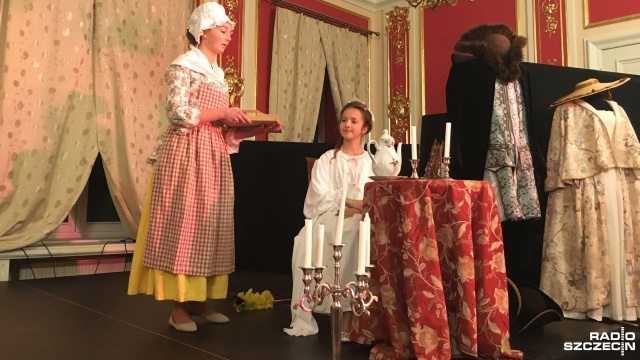 Na europejskie salony sprzed 300 lat przenieśli się w sobotę uczestnicy spotkania Blask i Splendor Rokoka w Klubie 13 Muz.