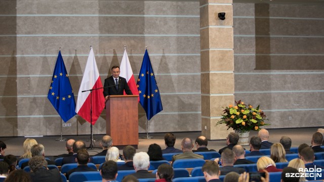 Prezydent RP zwraca uwagę na brak europejskiej solidarności [ZDJĘCIA]