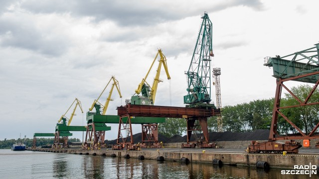 16,5 miliona ton towarów przeładował już w tym roku zespół portów Szczecin-Świnoujście. To rekord.