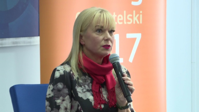 Łamanie praworządności przez państwa Unii Europejskiej jest większym zagrożeniem dla jedności wspólnoty niż imigranci z Bliskiego Wschodu i Afryki - tak podczas debaty na Uniwersytecie Szczecińskim mówiła Elżbieta Bieńkowska.