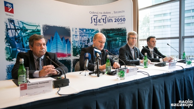Projekt nauki języka sąsiada czyli niemieckiego w Polsce i polskiego w Niemczech ma stać się wzorcowym i stosowanym w innych polskich samorządach - zapowiedział prezydent Piotr Krzystek podczas szczecińskiej inauguracji Dni Współpracy Polsko-Niemieckiej.