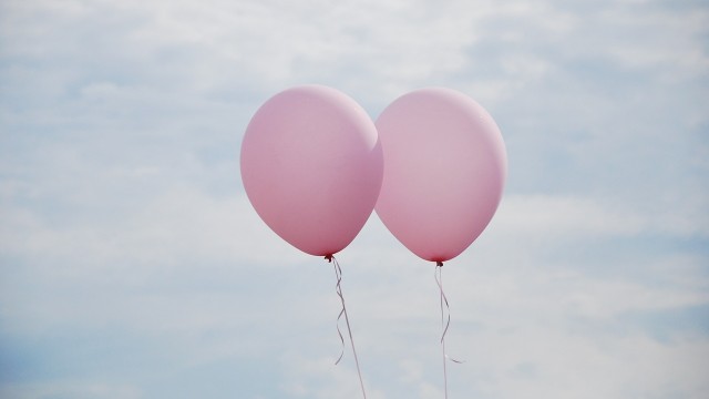 Świnoujskie Amazonki zapraszają w niedzielę na wspólne puszczanie balonów. To coroczna uroczystość organizowana przez Stowarzyszenie Kobiet Po Chorobie Raka Piersi Anna.