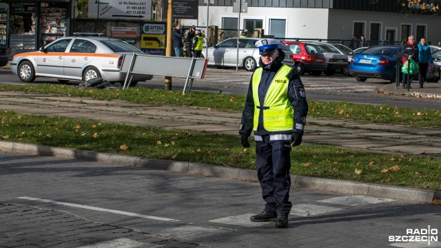 1 listopada o 6 nad ranem zaczął obowiązywać trzeci etap zmian organizacji ruchu związany z dniem Wszystkich Świętych.