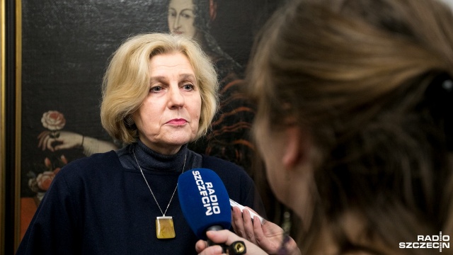 Dzieje dynastii Gryfitów - książąt pomorskich mają dziś bogatą literaturę, obejmującą wiele zagadnień historycznych i artystycznych. Nie było wśród nich jednak pozycji poświęconej książęcym sarkofagom.