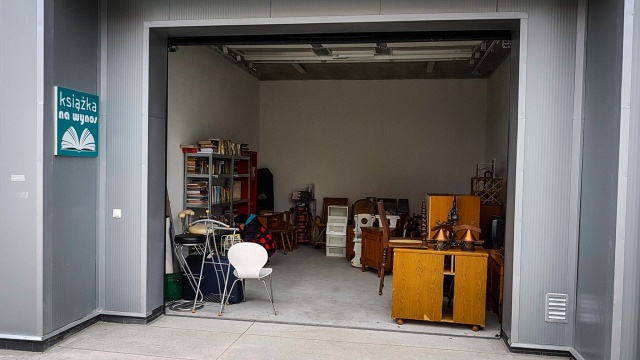 Kilkaset książek w ciągu niespełna tygodnia przynieśli Szczecinianie do Ekoportu przy ul. Arkońskiej. To w ramach akcji Książka na wynos.