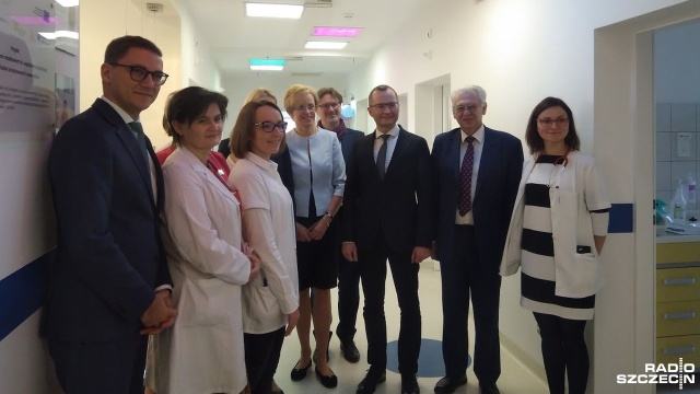 Szpital przy ul. Unii Lubelskiej w Szczecinie będzie robił badania, których nie realizuje żaden inny ośrodek medyczny w tej części Europy. Chodzi o testy przesiewowe w kierunku ciężkiego złożonego niedoboru odporności (SCID), którym będą poddawane noworodki.