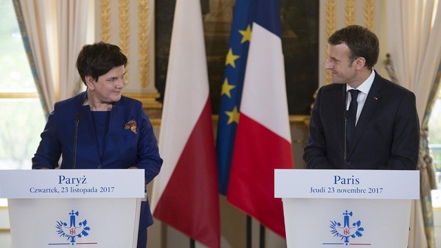 Kwestie dotyczące ochrony klimatu i powiązana z tym tematyka energetyki były jednym z tematów, jakie w Pałacu Elizejskim poruszyli prezydent Francji Emmanuel Macron i premier polskiego rządu Beata Szydło. Rozmawiano także o takich problemach jak dyrektywa w sprawie pracowników delegowanych czy reforma Unii Europejskiej.