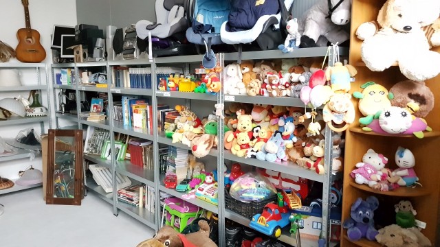Galeria Szpargałek powstanie niebawem w Szczecinie. Będzie mieścić się w ekoporcie przy ulicy Arkońskiej. Chętni będą mogli przynosić tam i nabyć używane rzeczy, np. narty, zabawki, sprzęty AGD, RTV czy meble. Wszystko w dobrym albo bardzo dobrym stanie.