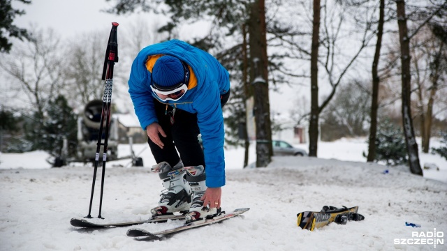 Na nartach albo desce snowboardowej będzie można jeździć w centrum Szczecinka - tak zapowiadają władze miejscowości i ogłaszają przetarg na opracowanie dokumentacji technicznej do projektu wyciągu i tras. Te mają być gotowe za rok.