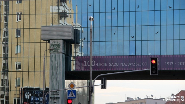 Według Komisji Weneckiej ustawy dotyczące reformy sądownictwa stanowią poważne zagrożenie dla wymiaru sprawiedliwości w Polsce.