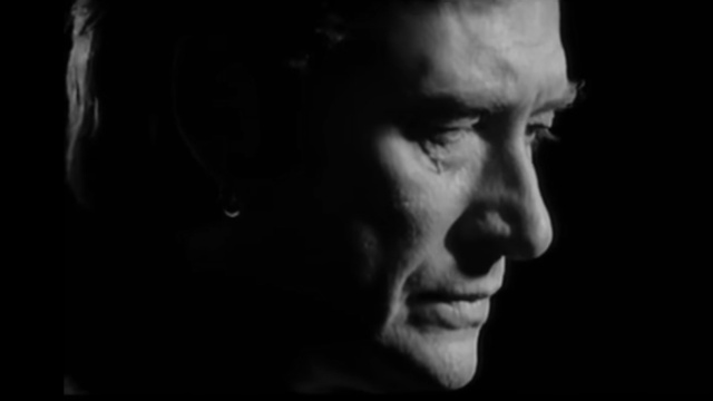 W sobotę Francja żegna Johnnyego Hallydaya. Francuski piosenkarz zmarł w swoim domu pod Paryżem po długiej chorobie nowotworowej w wieku 74 lat.