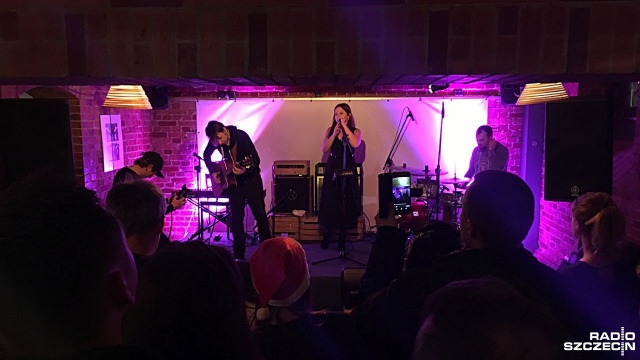 Szczecińscy muzycy połączyli siły i zagrali dla zmagającej się z guzem mózgu Natalii Nicowskiej. W Teatrze i Piwnicy Kany odbyła się charytatywna impreza pod hasłem Świąteczne granie dla trzech Muszkieterek.