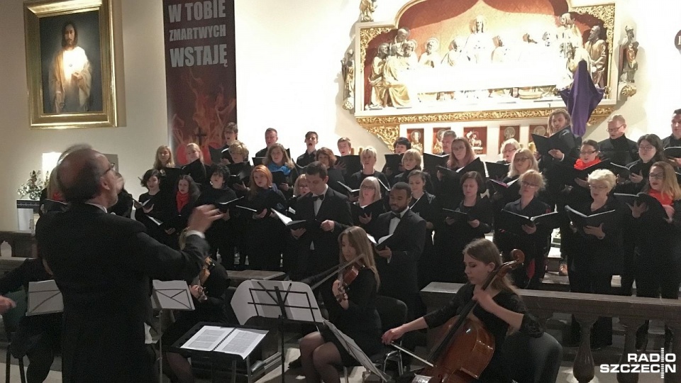 Chóry ze Szczecina i Poznania podczas wykonania Messe Breve nr 8 Charles'a Gounoda. Fot. Małgorzata Frymus [Radio Szczecin]