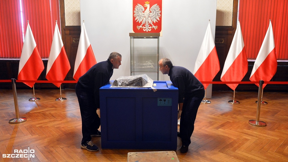 Oryginał konstytucji przyjechał do Szczecina. Fot. Łukasz Szełemej [Radio Szczecin]