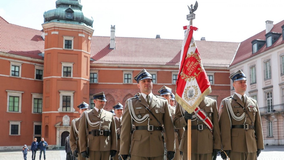 Obchody Dnia Flagi RP przed Zamkiem Królewskim w Warszawie. Fot. Grzegorz Jakubowski / KPRP