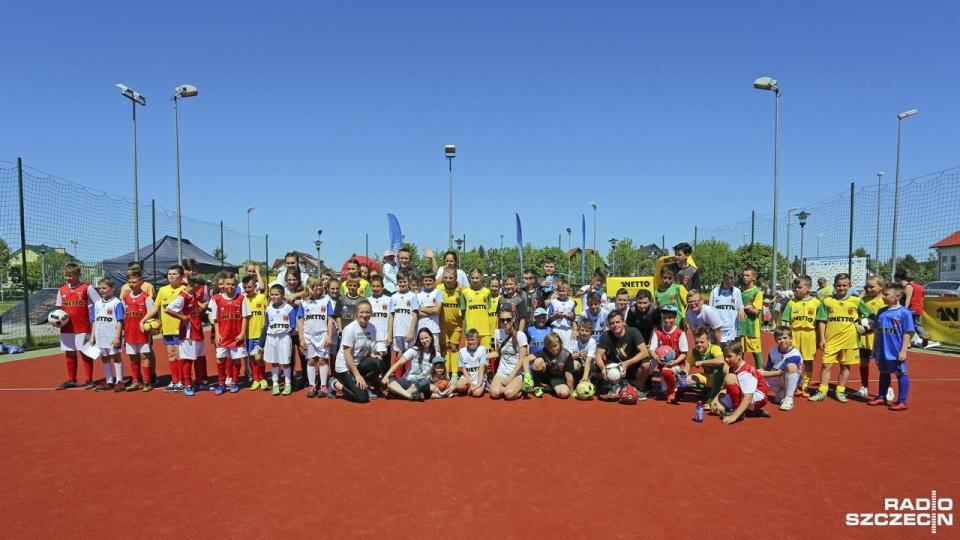 Eliminacje Netto Mini Mundialu 2017 w Dźwirzynie. Uczestnicy Netto MiniMundialu. Fot. Maciej Papke [Radio Szczecin]