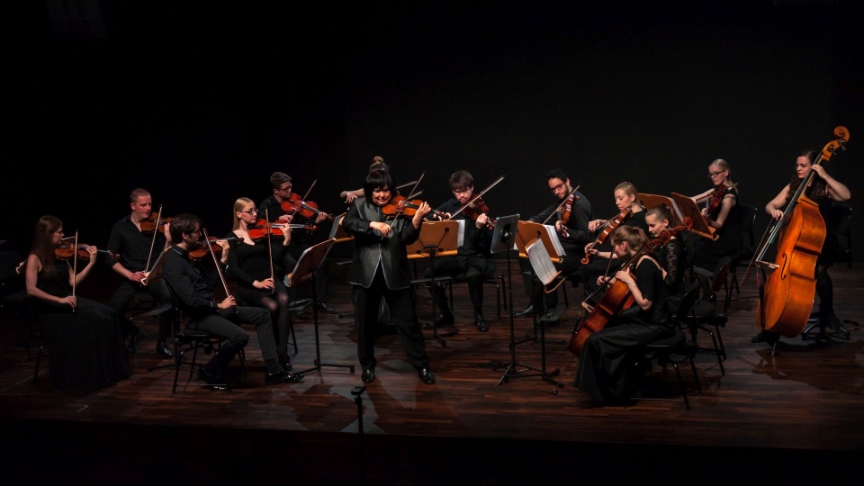 Baltic Neopolis Orchestra i Marat Bisengaliev. Fot. B. Karolak