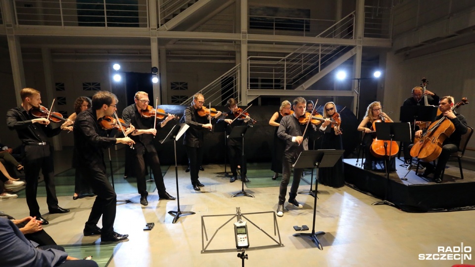 "Viva Vivaldi" zabrzmiał w szczecińskiej Trafostacji Sztuki w ramach III Międzynarodowego Festiwalu Muzyki. Fot. Maciej Papke [Radio Szczecin]
