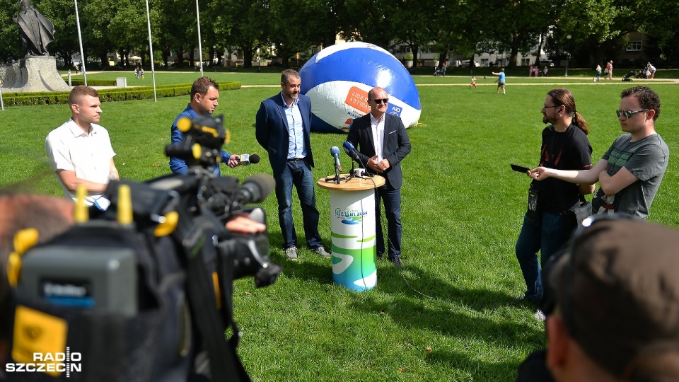 Miasto zapłaciło za udział w siatkarskim Euro 2 mln złotych. Zdaniem Krzystka, to dobrze wydane pieniądze. Fot. Łukasz Szełemej [Radio Szczecin]