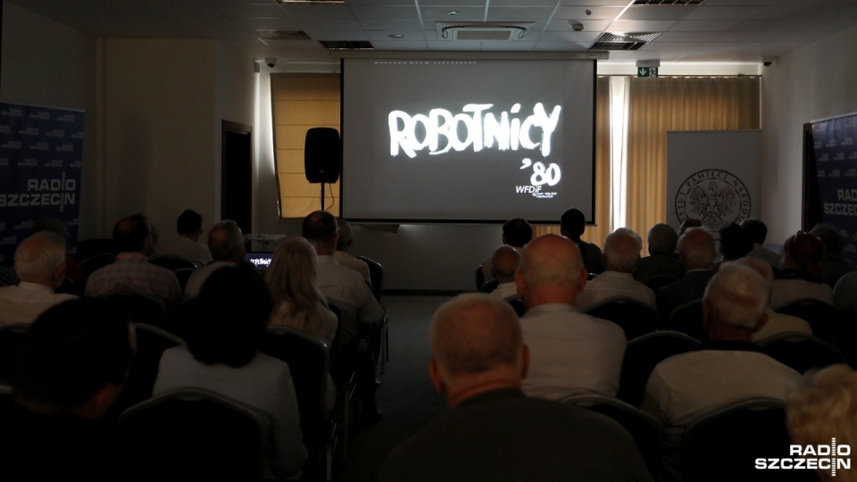 Prezentacja filmu dokumentalnego "Robotnicy '80". Fot. Weronika Łyczywek [Radio Szczecin]