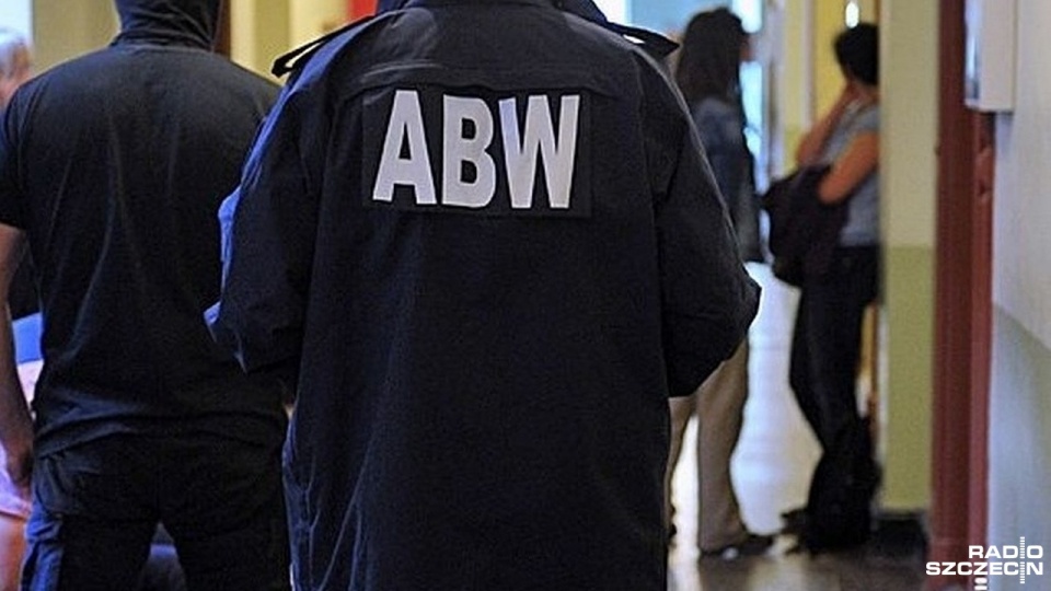 Funkcjonariusze ABW rozpoczęli zatrzymania we wtorek rano. Fot. Łukasz Szełemej [Radio Szczecin/Archiwum]