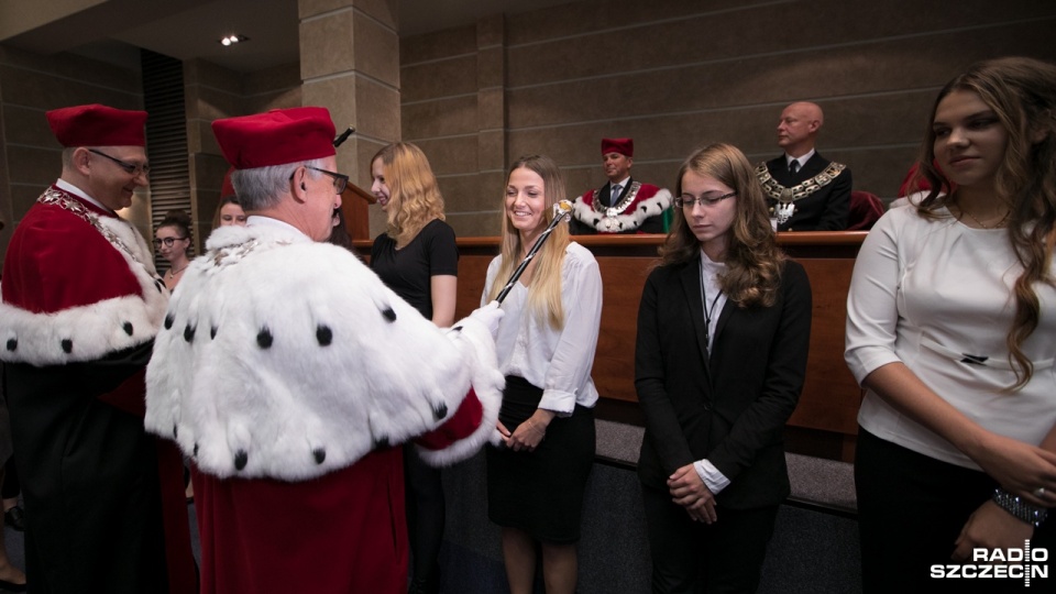 Uniwersytet Szczeciński oficjalnie zainaugurował kolejny rok akademicki. Fot. Weronika Łyczywek [Radio Szczecin]