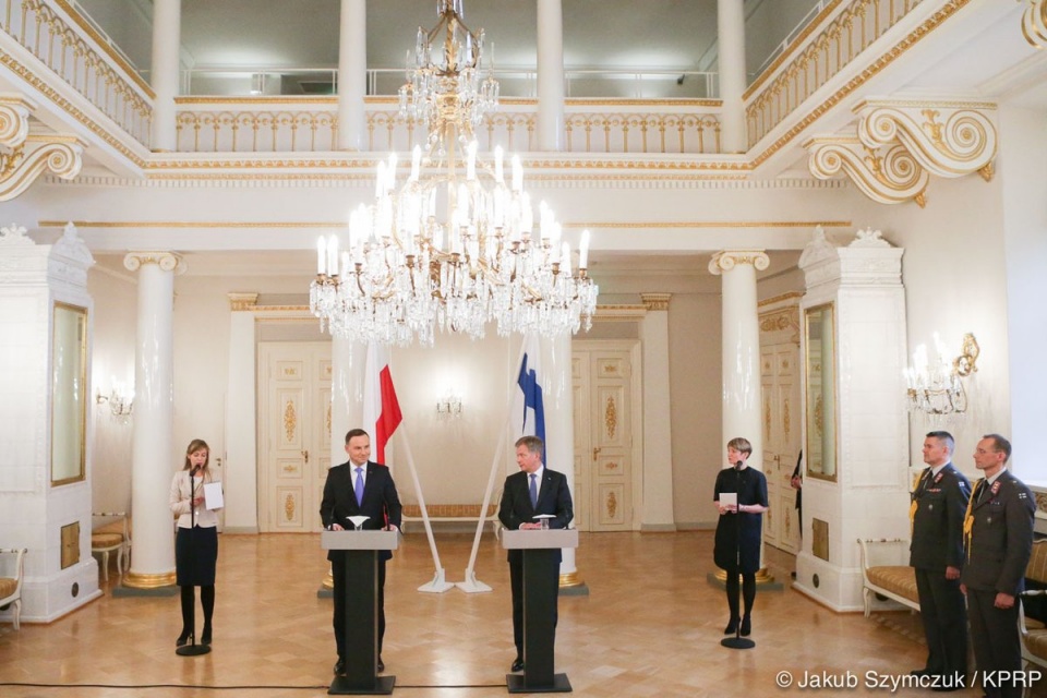 Polski prezydent był pytany o tę sprawę w czasie konferencji prasowej z prezydentem Finlandii Sauli Niinisto. Fot. twitter.com/prezydentpl/Jakub Szymczuk