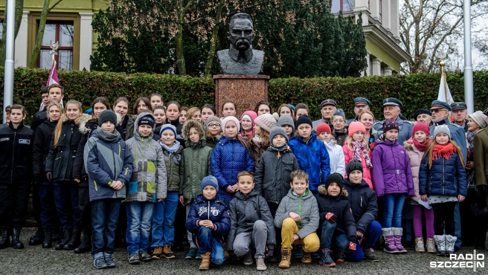 Szczecińskie obchody 150. rocznicy urodzin Marszałka Józefa Piłsudskiego. Fot. Olaf Nowicki [Radio Szczecin]